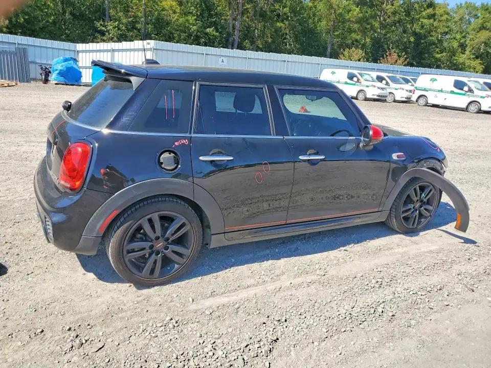 2016 MINI COOPER S  