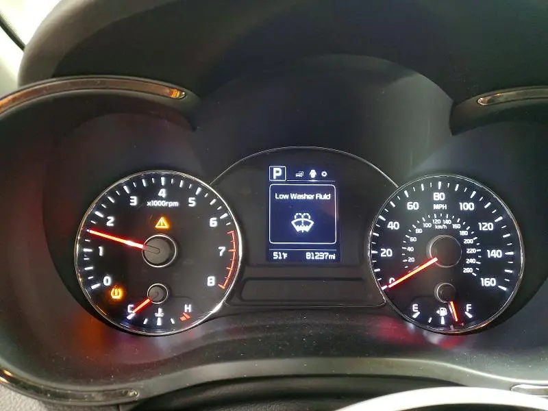 2017 KIA FORTE LX  