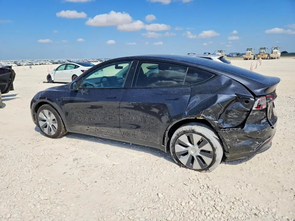 2024 TESLA MODEL Y   
