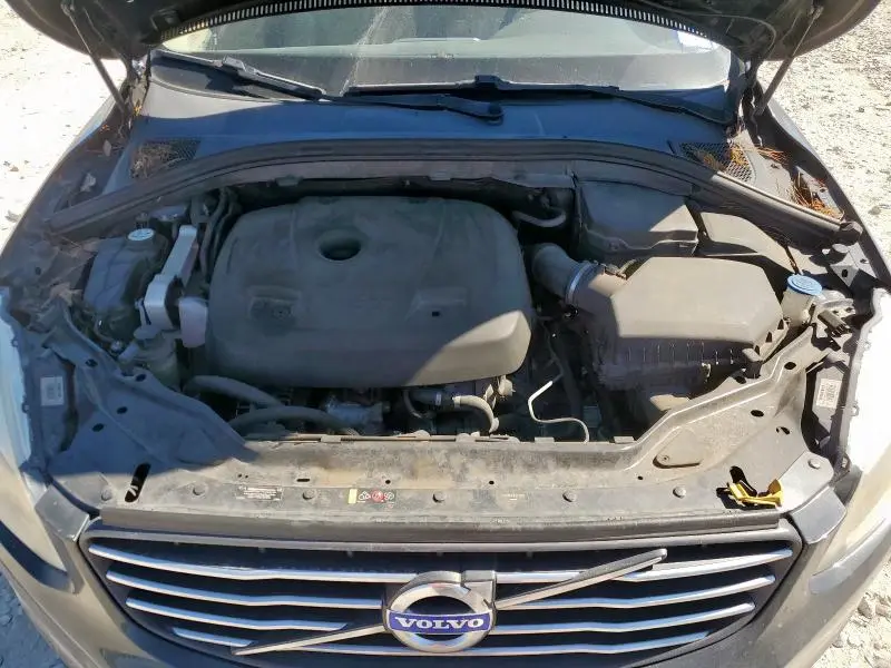 2015 VOLVO XC60 T5 PREMIER  