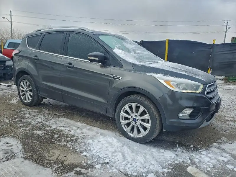 2017 FORD ESCAPE TITANIUM  