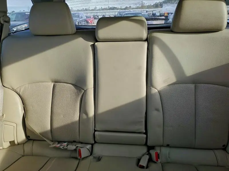 2014 VOLKSWAGEN TIGUAN S  