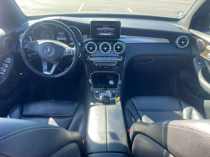 2017 MERCEDES-BENZ GLC 300 4MATIC  