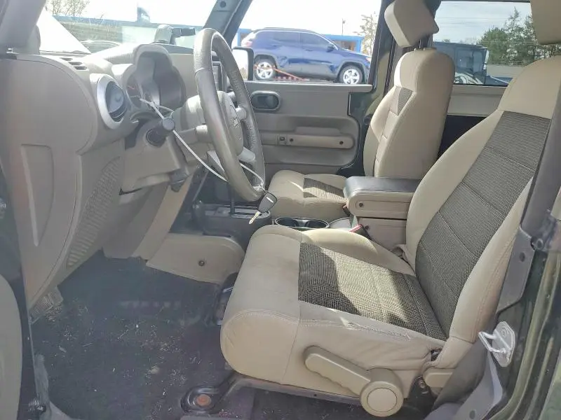 2010 JEEP WRANGLER SAHARA  