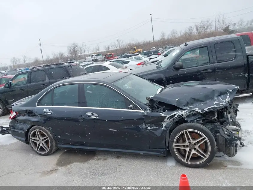 2012 MERCEDES-BENZ C 63 AMG  