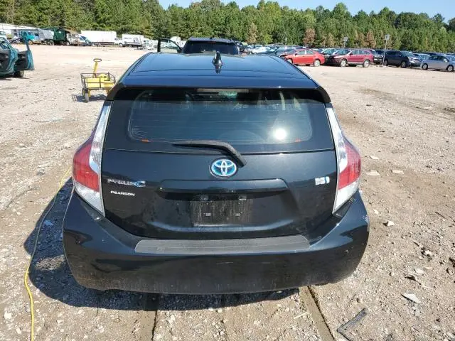 2016 TOYOTA PRIUS C   