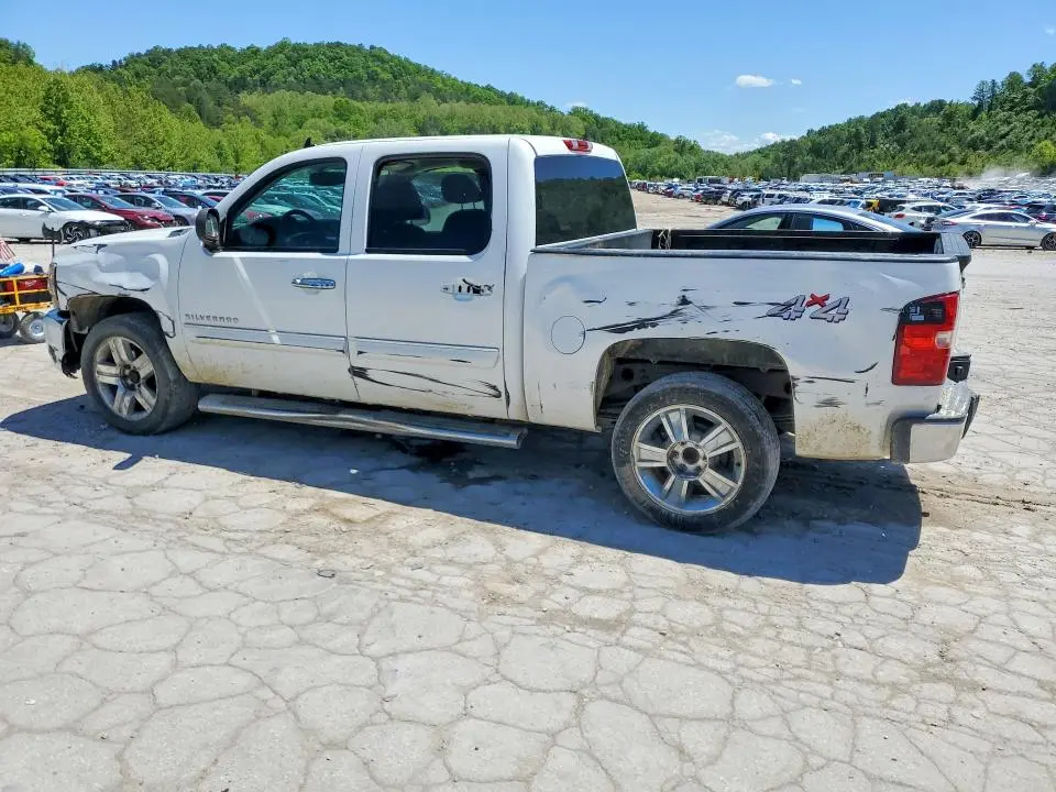 2013 CHEVROLET SILVERADO K1500 LT  