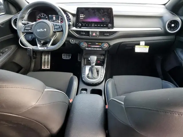 2024 KIA FORTE GT LINE  