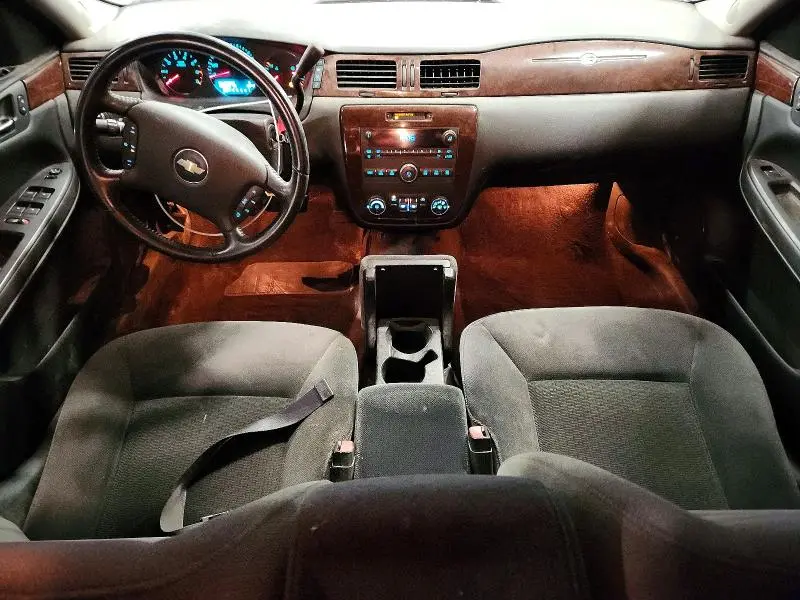 2011 CHEVROLET IMPALA LT  