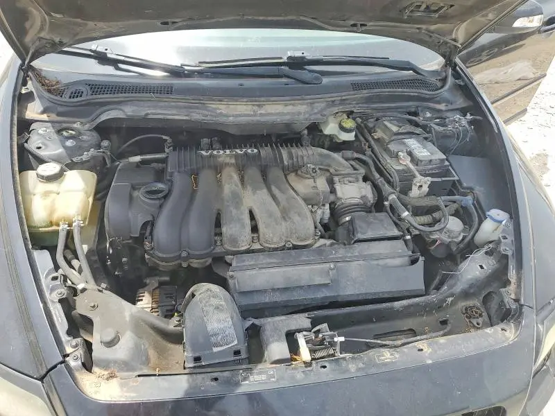 2010 VOLVO S40 2.4I  