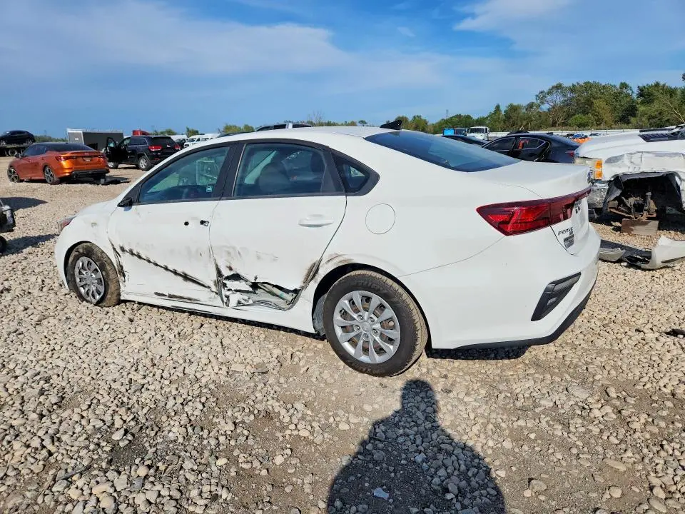 2021 KIA FORTE FE  