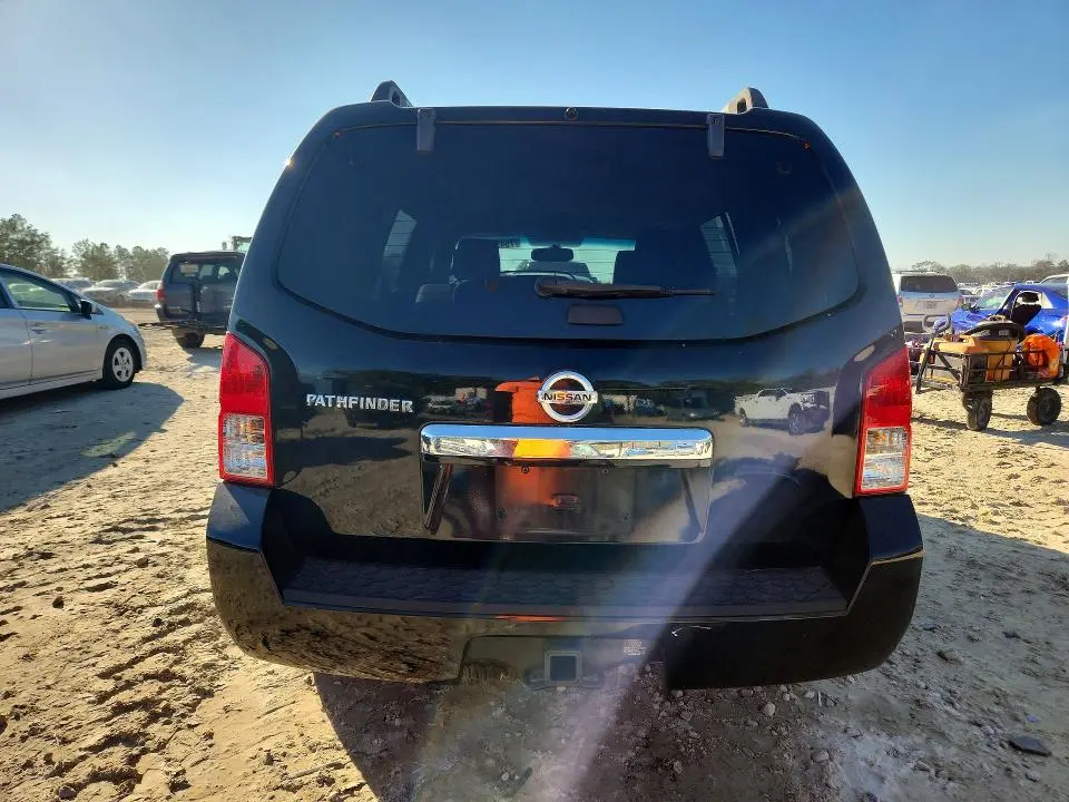 2012 NISSAN PATHFINDER S  