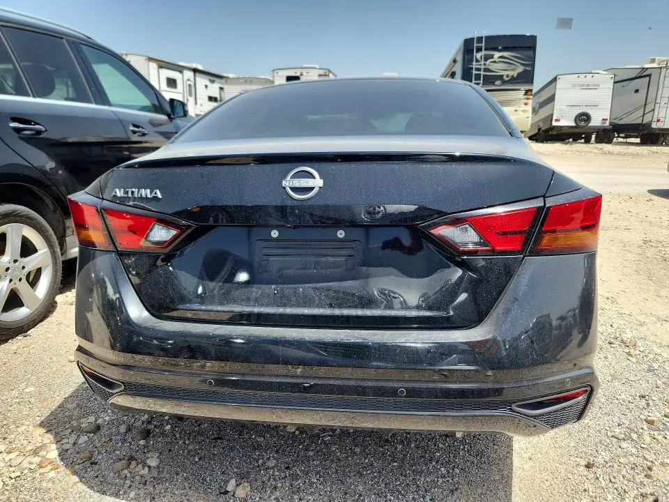 2024 NISSAN ALTIMA S  