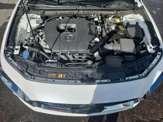 2025 MAZDA 3 PREFERRED  