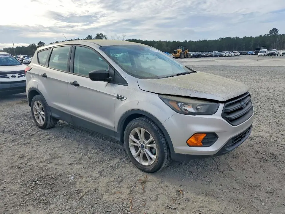 2019 FORD ESCAPE S  