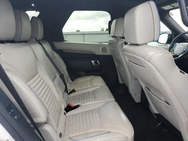 2018 LAND ROVER DISCOVERY HSE LUXURY  