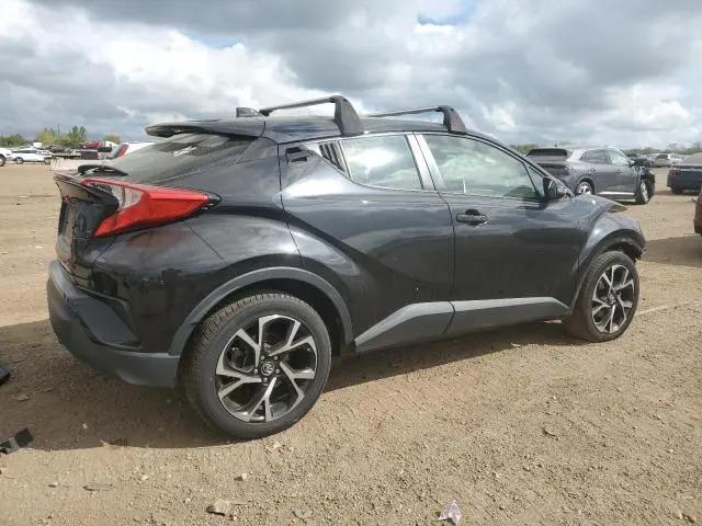 2019 TOYOTA C-HR XLE  