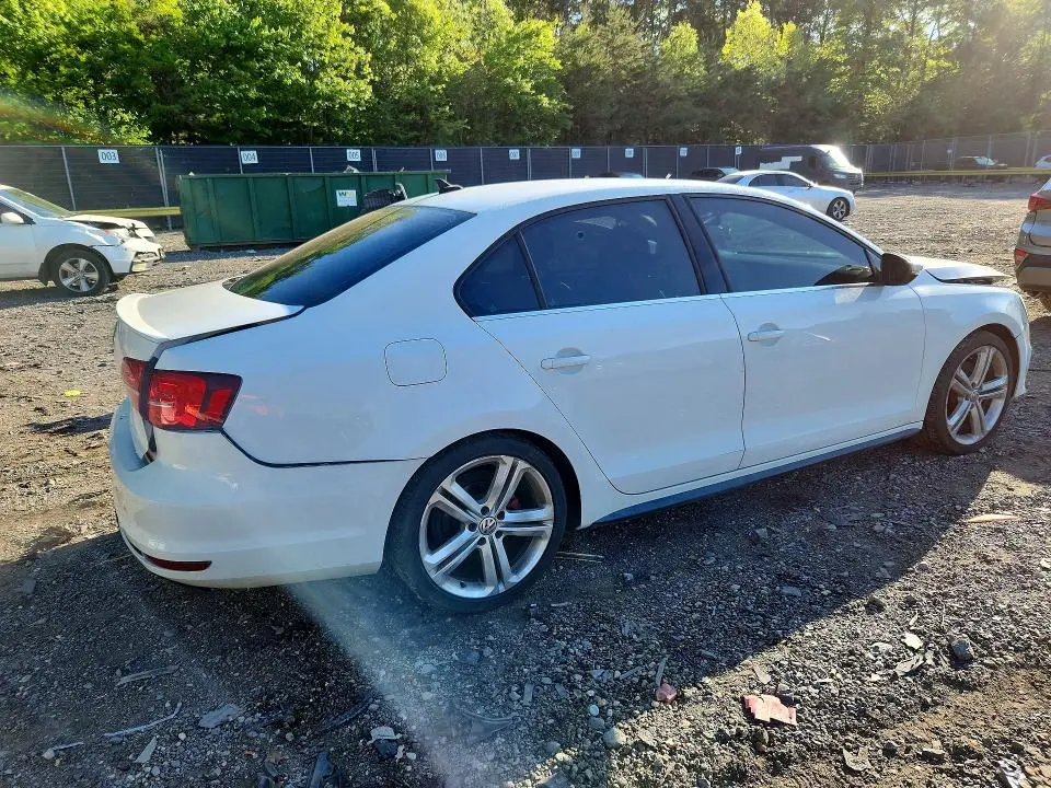 2015 VOLKSWAGEN JETTA GLI  