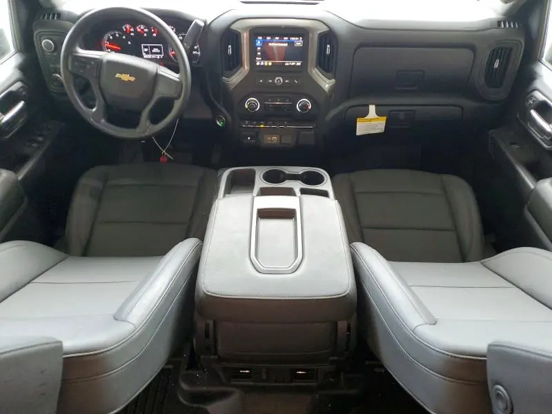 2025 CHEVROLET SILVERADO K3500  