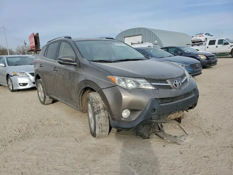 2013 TOYOTA RAV4 XLE  