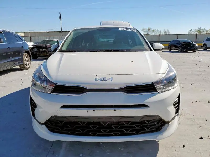 2023 KIA RIO LX  