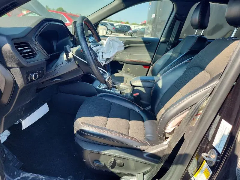 2023 FORD ESCAPE ST LINE  