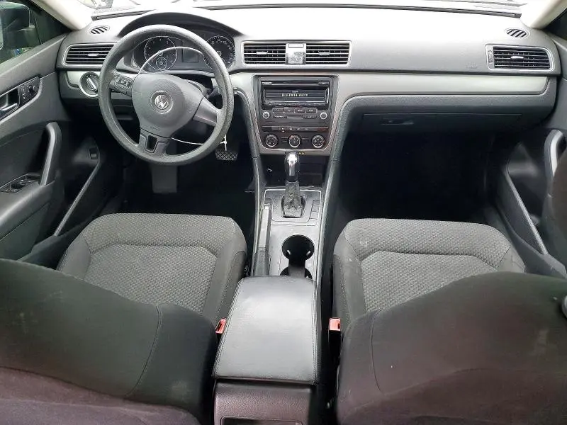 2014 VOLKSWAGEN PASSAT S  