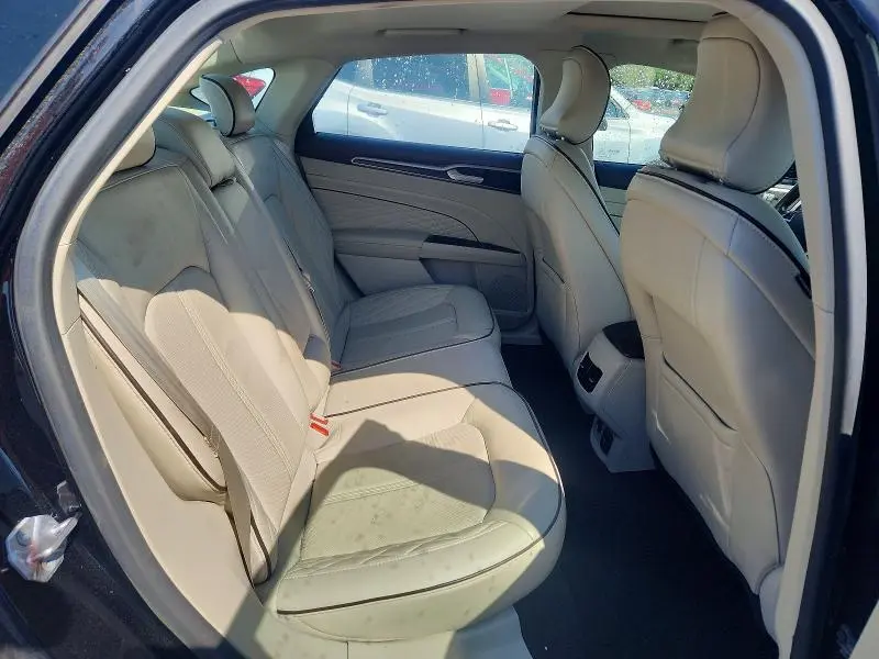 2017 FORD FUSION TITANIUM  