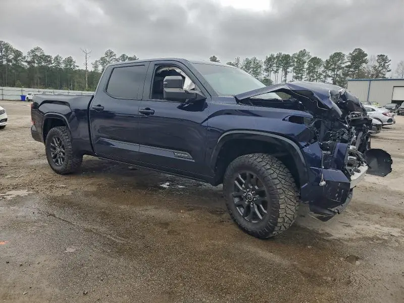 2023 TOYOTA TUNDRA CREWMAX PLATINUM  