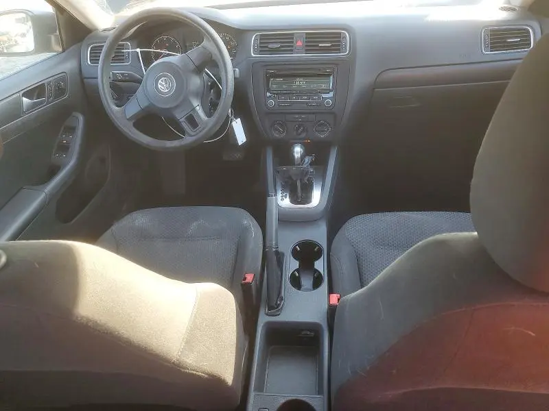 2013 VOLKSWAGEN JETTA BASE  