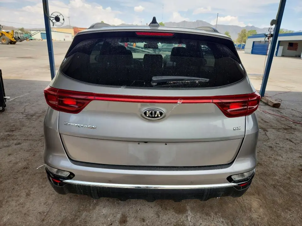 2022 KIA SPORTAGE EX  