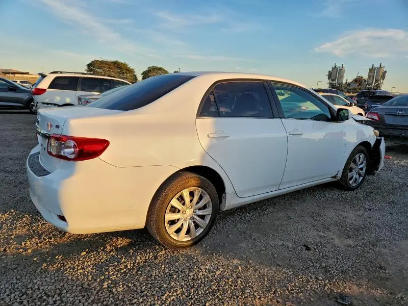 2013 TOYOTA COROLLA BASE  