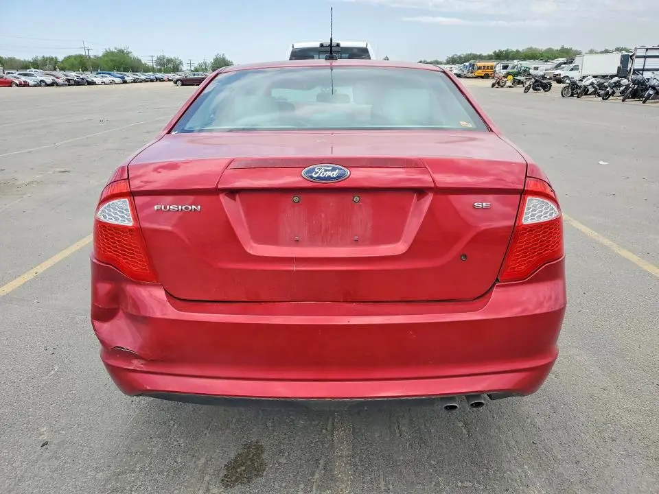 2011 FORD FUSION SE  