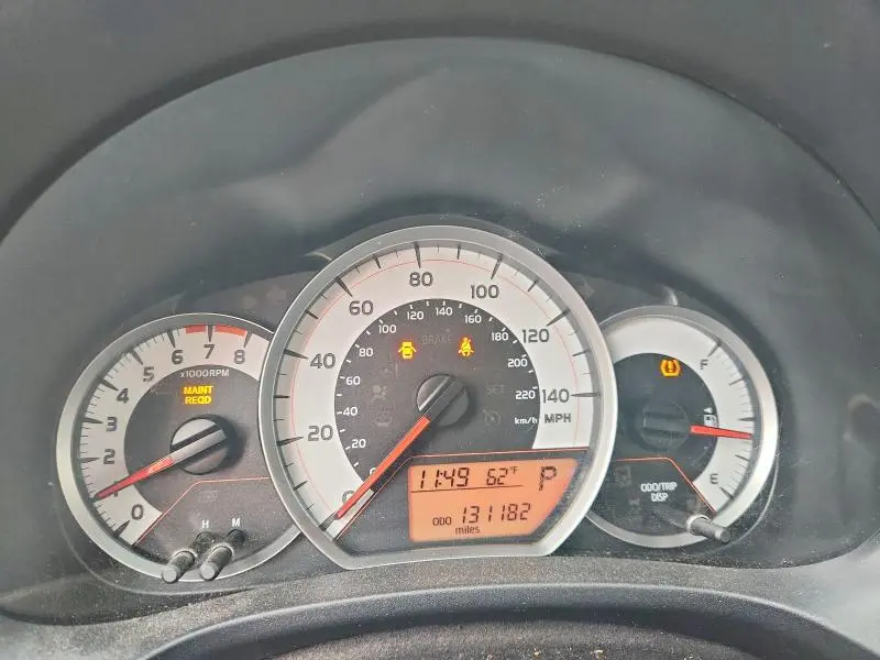 2013 TOYOTA YARIS 5-DOOR L  