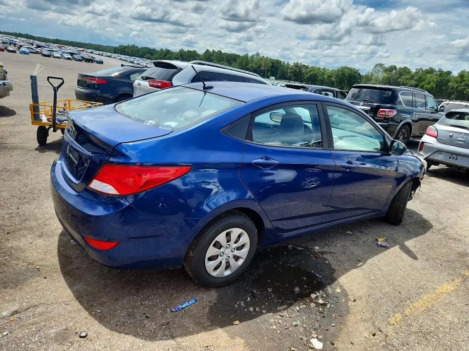 2017 HYUNDAI ACCENT SE  