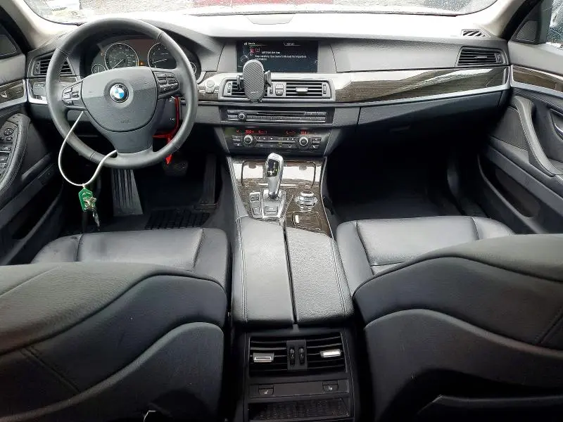 2013 BMW 528 XI  