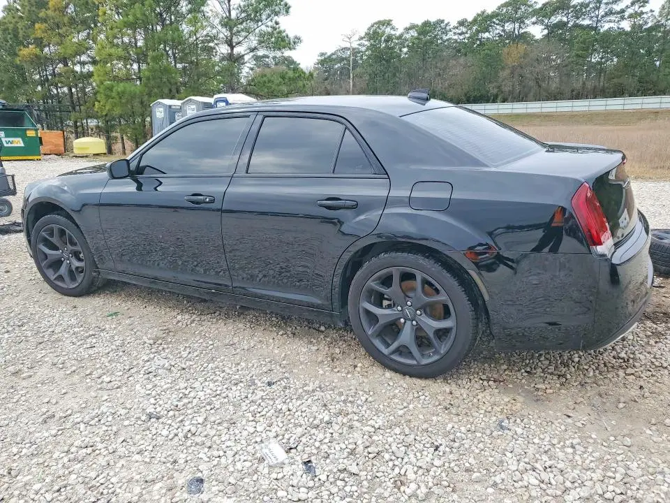 2022 CHRYSLER 300 TOURING  