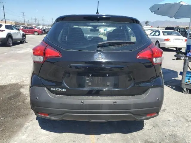 2020 NISSAN KICKS S  