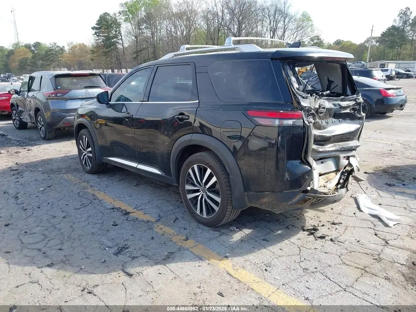 2024 NISSAN PATHFINDER PLATINUM FWD
