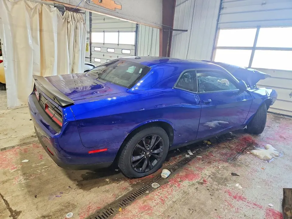 2020 DODGE CHALLENGER SXT  