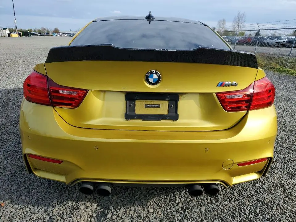 2015 BMW M4 COMPETITION  