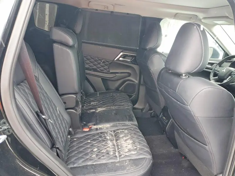 2024 MITSUBISHI OUTLANDER SEL  