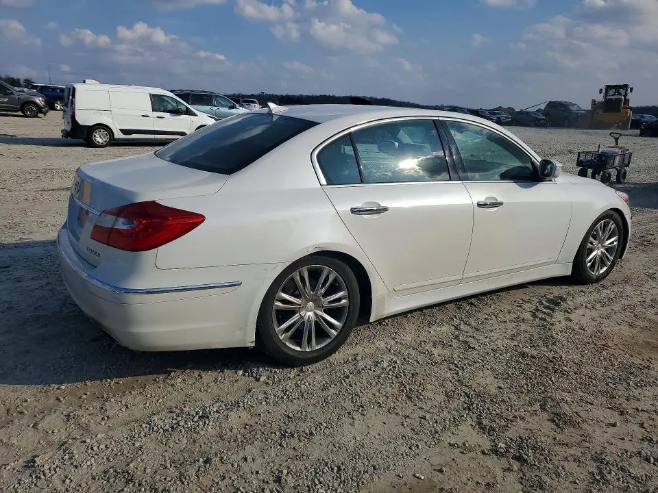 2012 HYUNDAI GENESIS 3.8L  