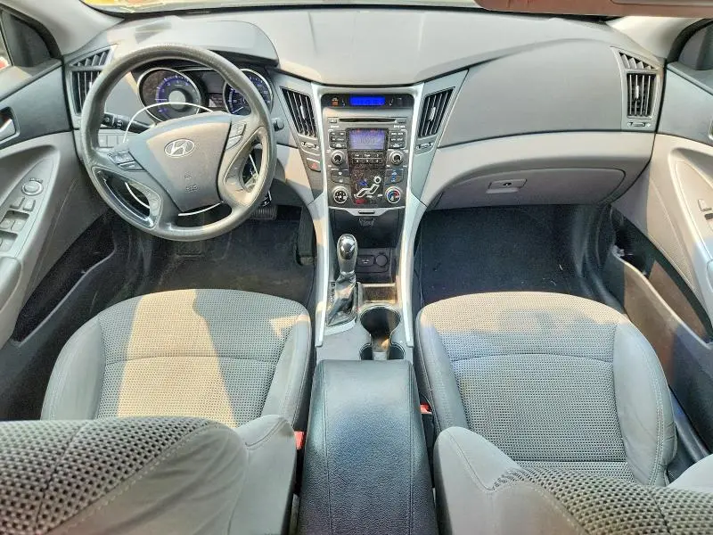 2011 HYUNDAI SONATA GLS  
