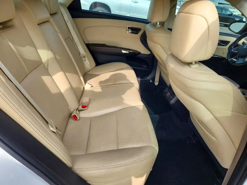 2017 TOYOTA AVALON LIMITED  