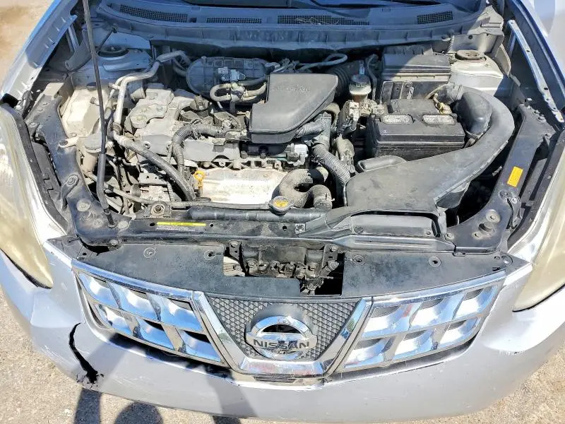 2013 NISSAN ROGUE S  