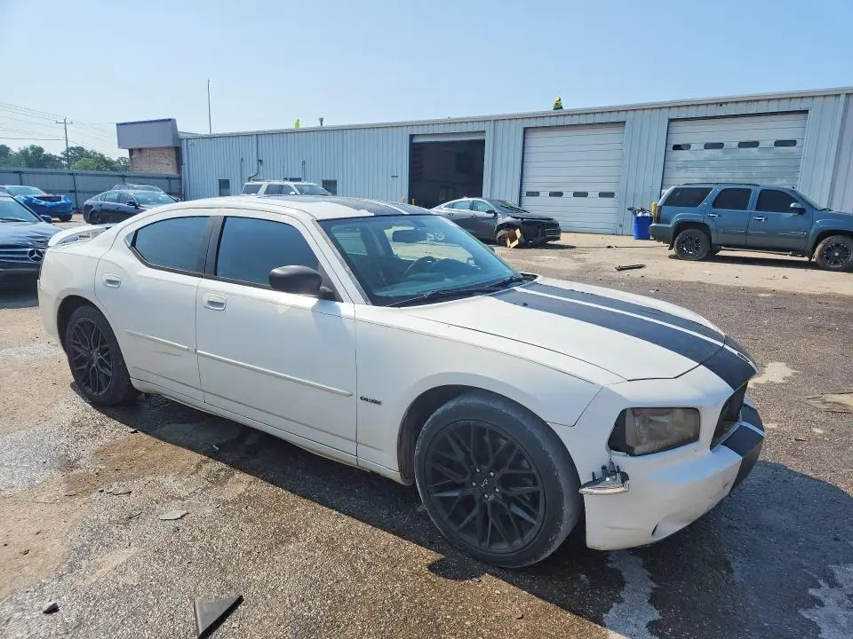 2010 DODGE CHARGER R/T  