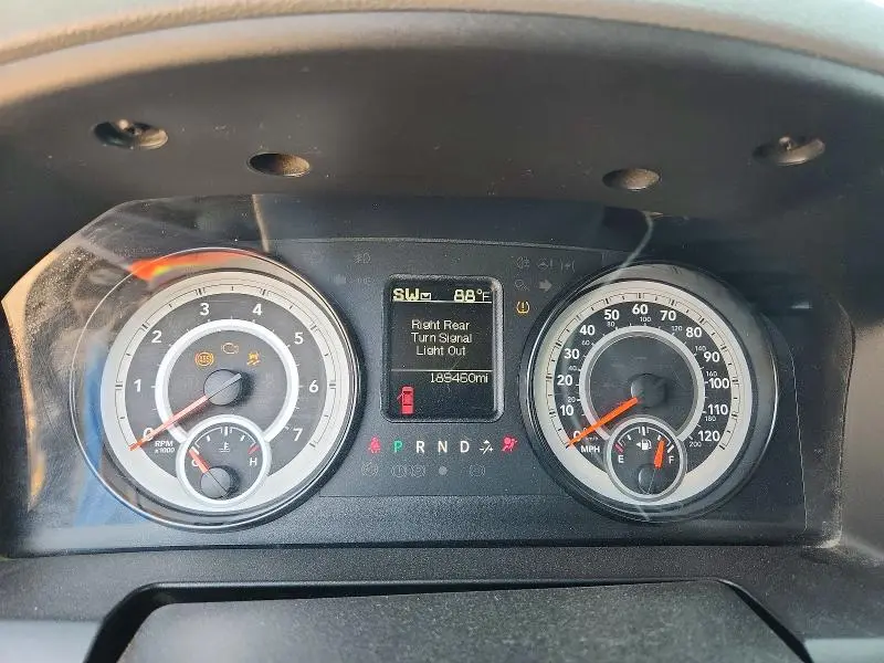 2017 RAM 1500 SLT  