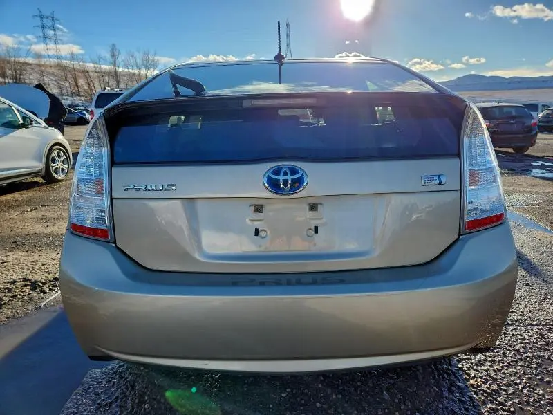 2010 TOYOTA PRIUS   