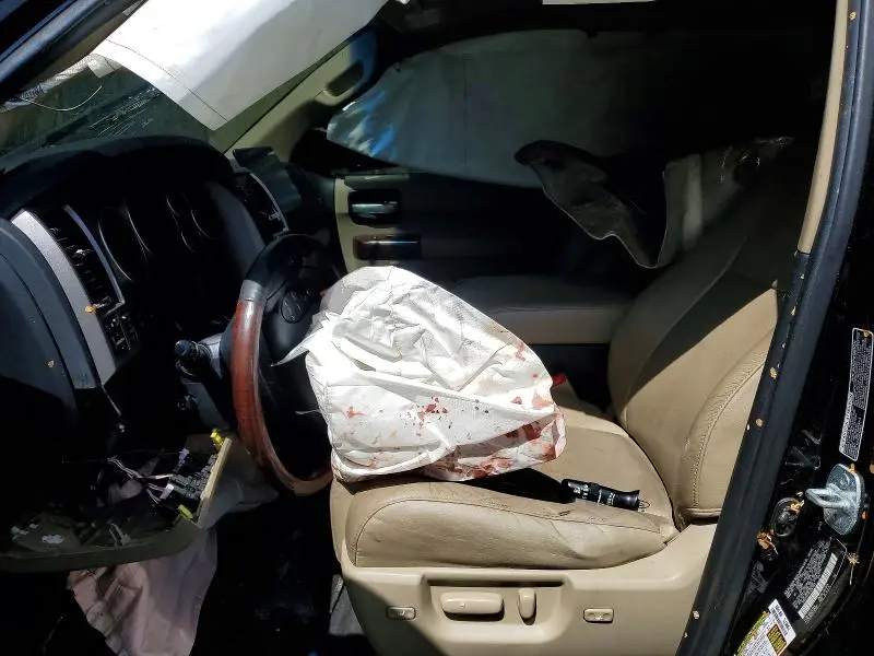 2012 TOYOTA SEQUOIA PLATINUM  